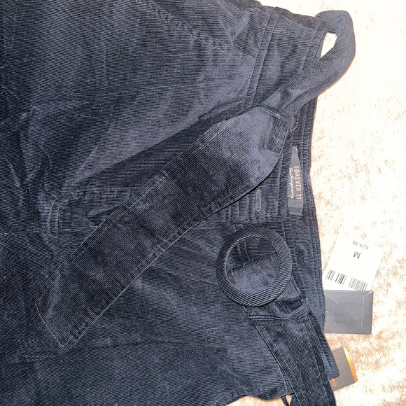 BLACK WIDE LEG CORDUROY WITH BELT - Picture 3 of 12